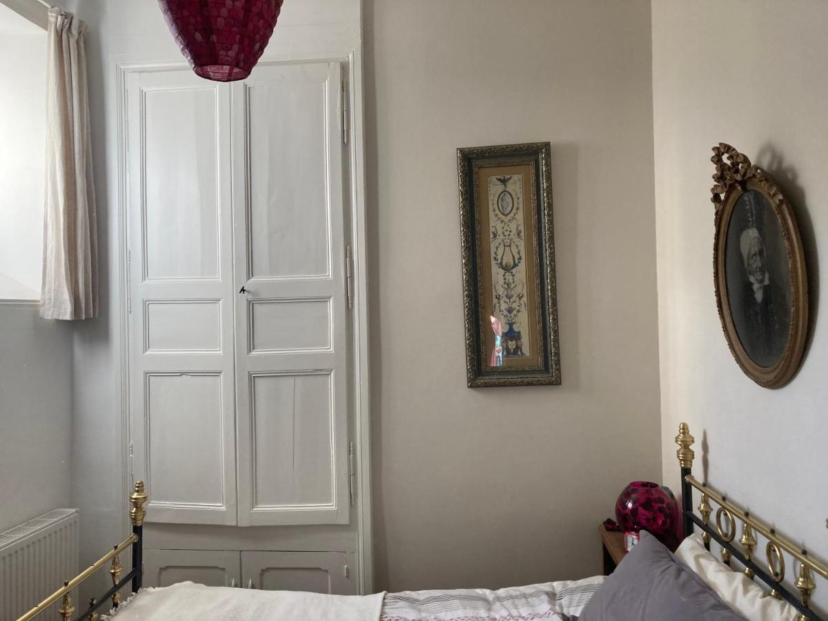 Appartement De La Tour De L'Horloge De Dinan Eksteriør billede